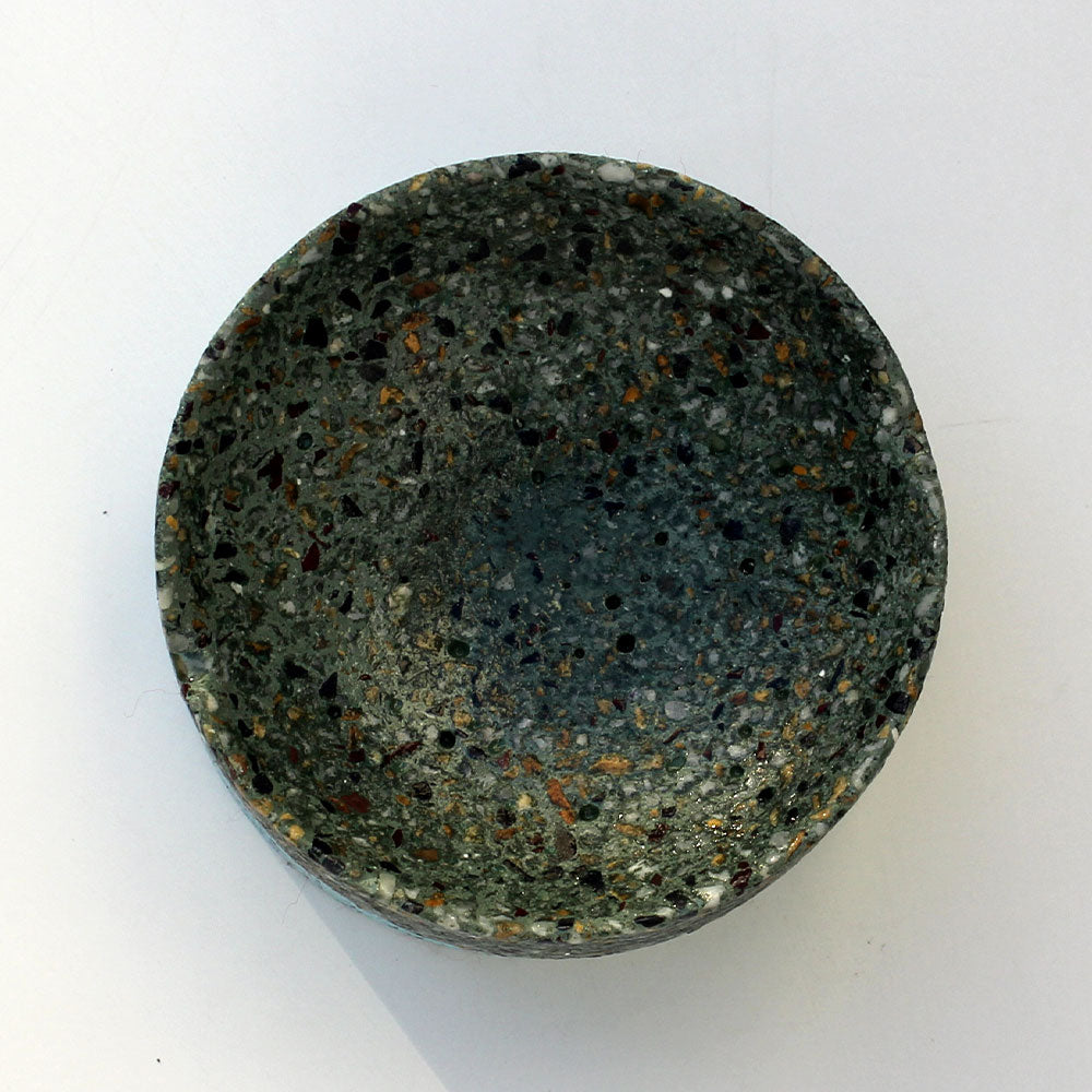 Deep Round Ashtray image 2