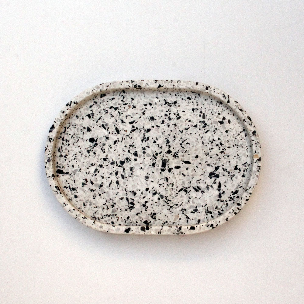 Oval Tray - White image