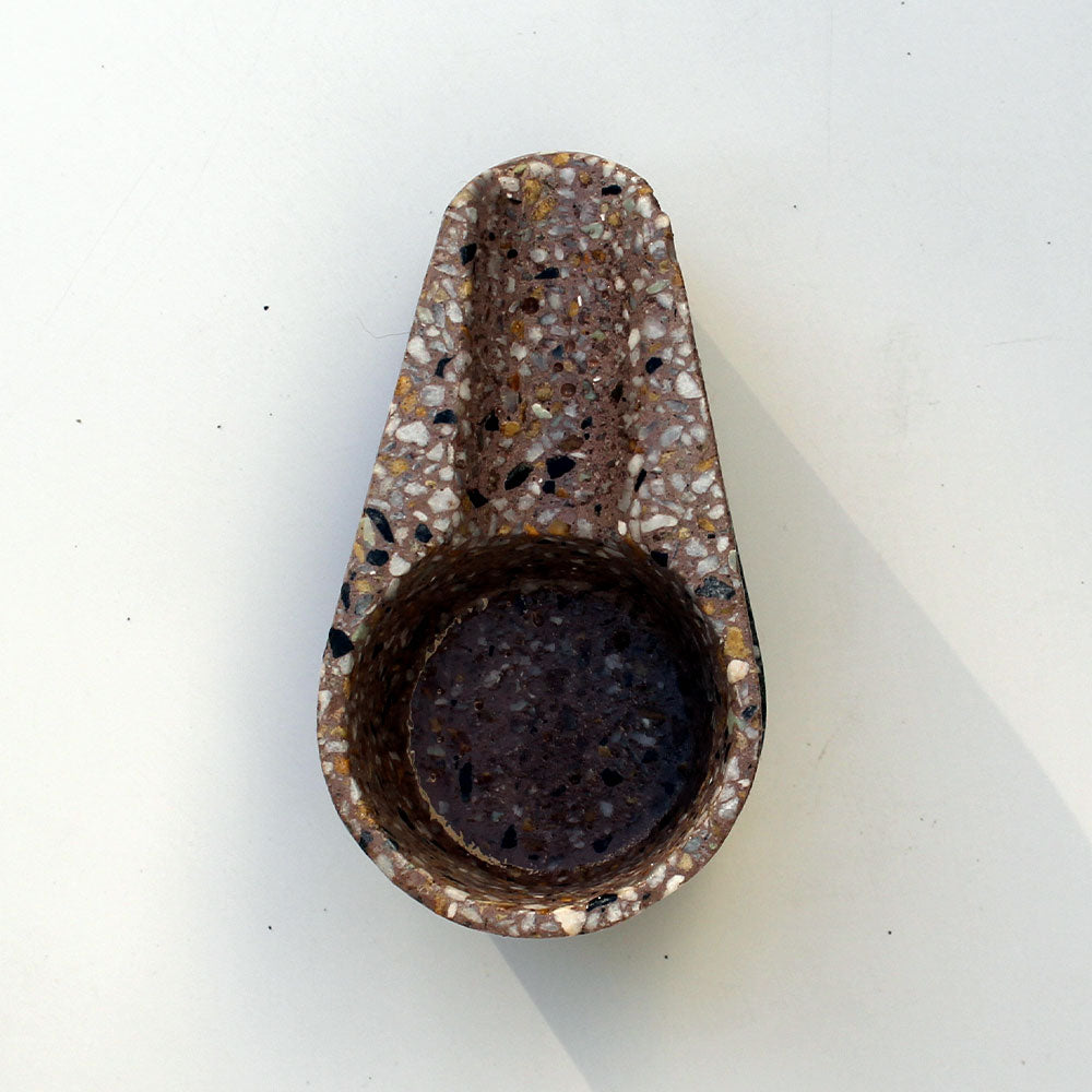 One Pot Cigarette Placer - Round, Brown image